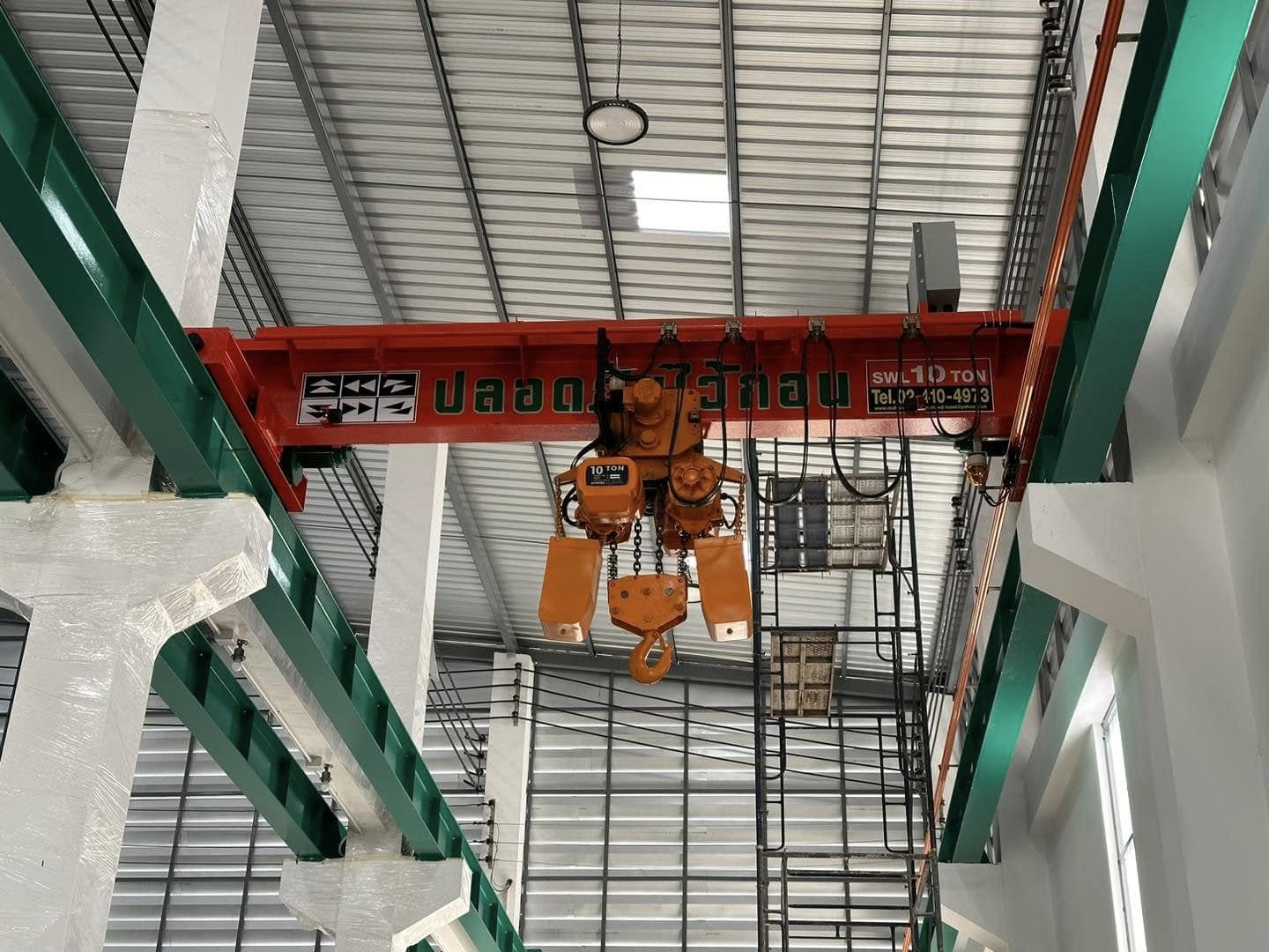 เครนแบบรางคู่